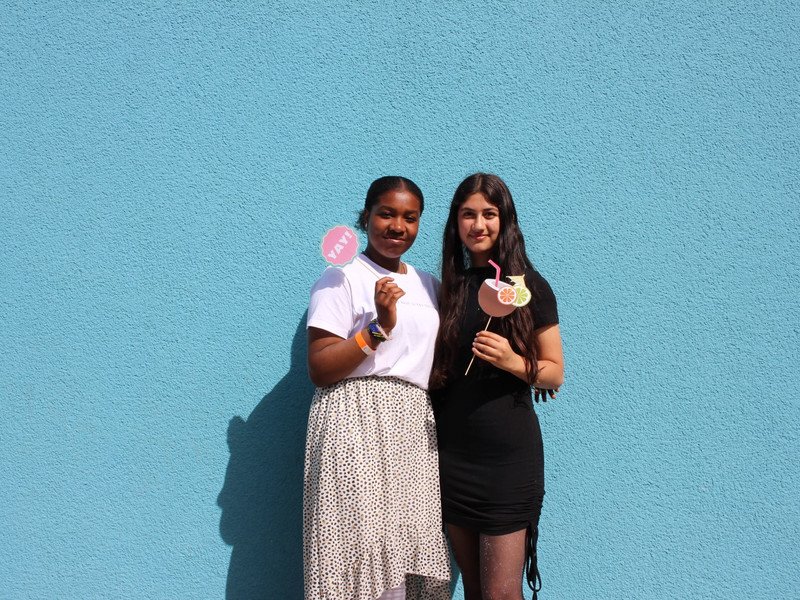 2022-06-29 1ste graad hawai fuif -95-.JPG