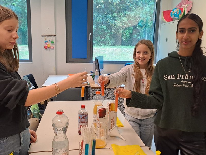 2025-05-23 1 Spectrum -4-.jpg