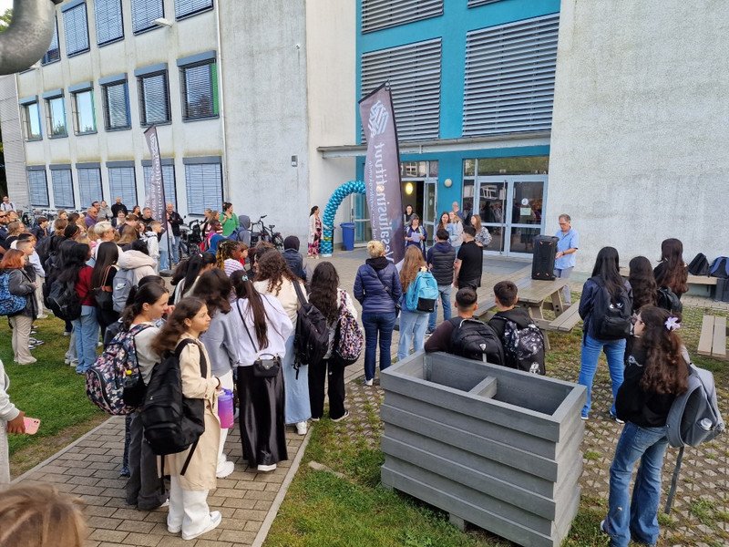 2025-09 Vesalius eerste schooldag -30-.jpg