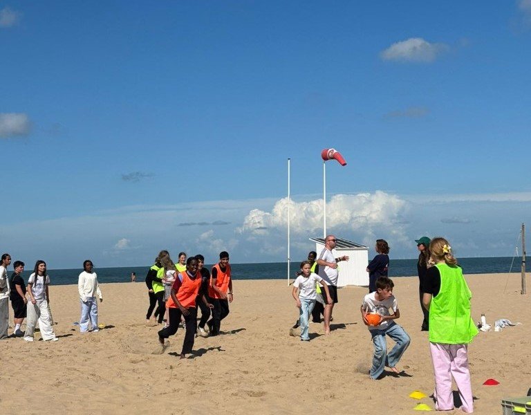 2025-09 Vesalius teambuilding -16--1.jpeg