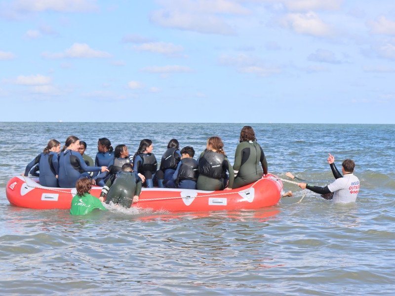 2025-09 Vesalius teambuilding -28-.JPG