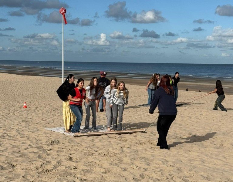 2025-09 Vesalius teambuilding -83-.jpg