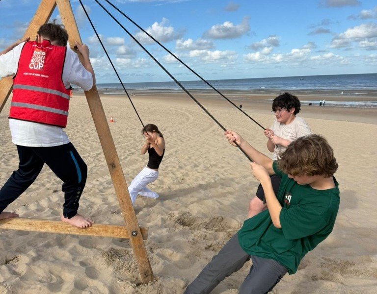 2025-09 Vesalius teambuilding -79-.jpg