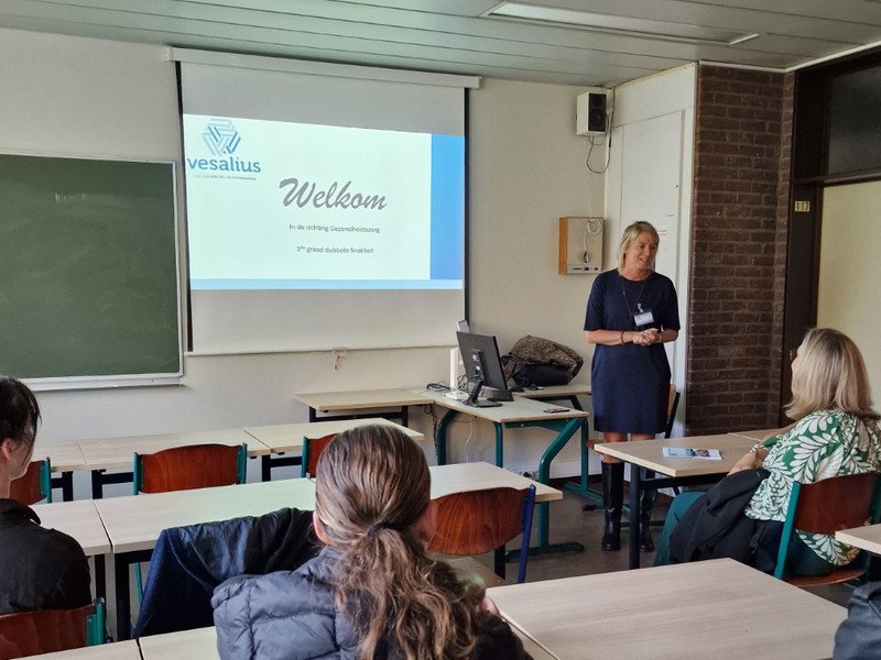 2025-09-12 Vesalius kennismaking -3-.jpg