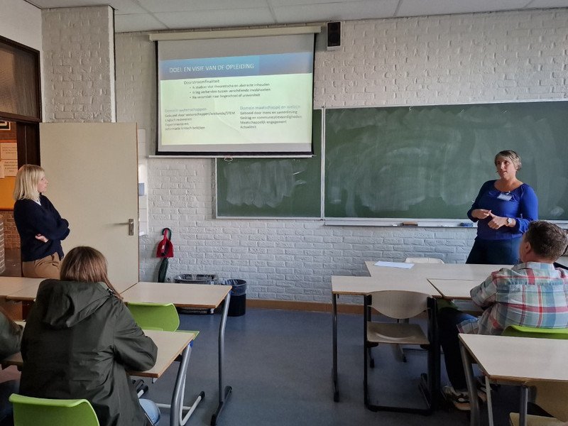 2025-09-12 Vesalius kennismaking -23-.jpg