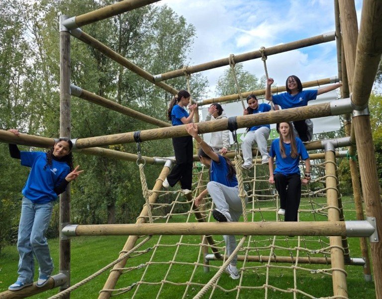 2025-09-24 3GOE  -2-.jpg