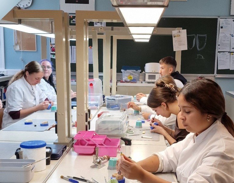 2025-04 opendeur 1ste graad -15-.jpg