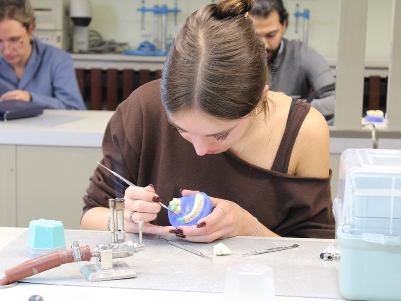 2025-09-25 5 6 DT praktijk  -10-.JPG