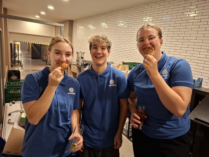 2025-10-19 5 6 AS -4-.jpg