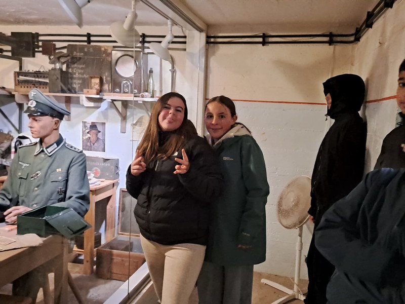 2025-10-24 Vesalius 1stes TB -27-.jpg