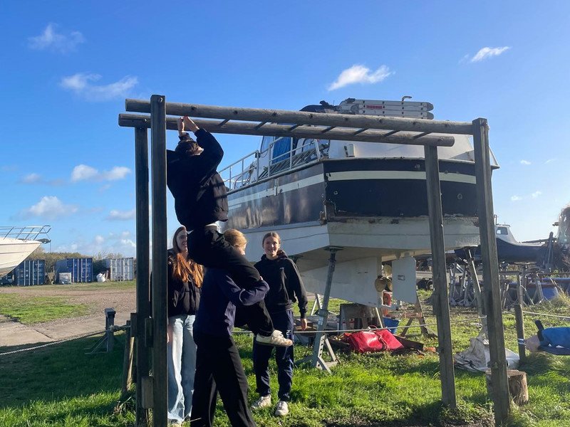 2025-10-24 Vesalius 3DS TB -3-.jpg