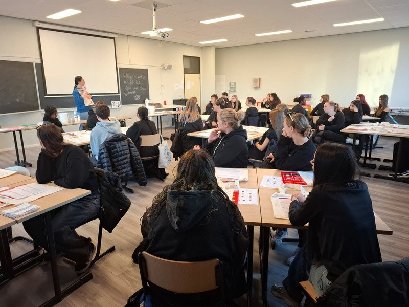 2025-10-24 Vesalius 5AS -4-.jpg