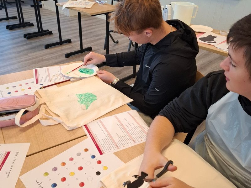 2025-10-24 Vesalius 5AS -8-.jpg