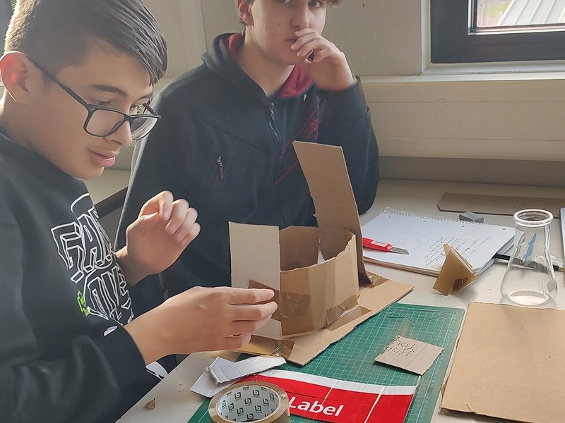 2025-11-21 2 Spectrum -15-.jpg