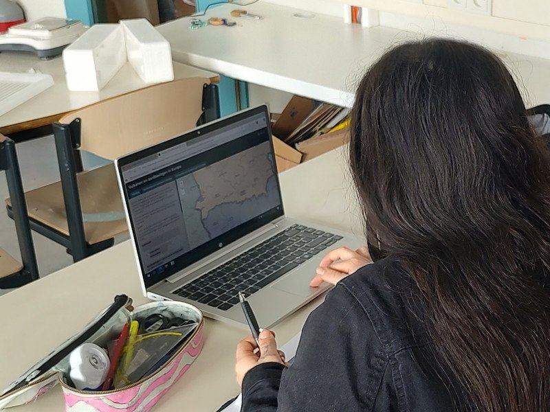 2025-11-21 2 Spectrum -17-.jpg