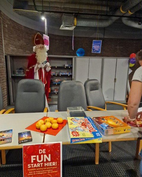 2025-11-28 opening funtainzaal -8-.jpg