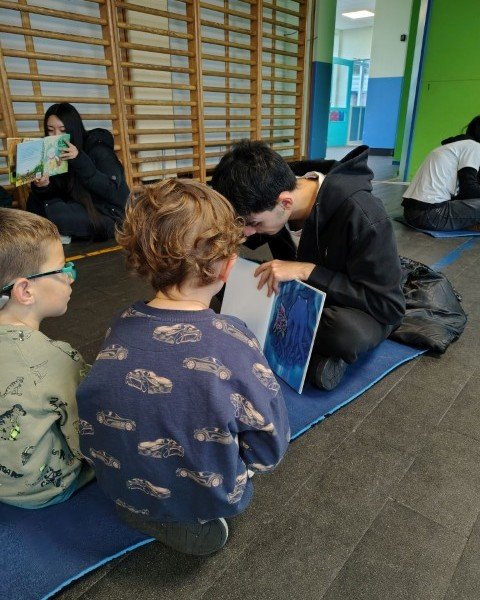 2025-12 4MW voorlezen -19-.jpg