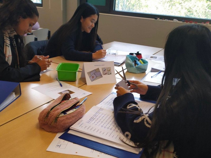 2025-12-04 1 Spectrum -4-.jpg