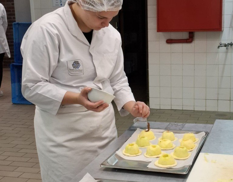 2025-12-15  5AS -20-.jpg