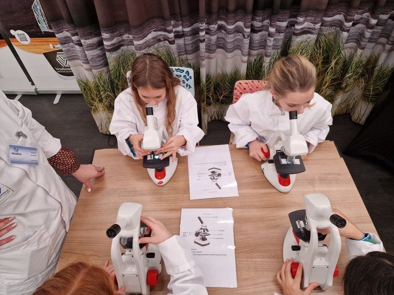 2026-01-28 Scholenbeurs Vesalius -12-.jpg