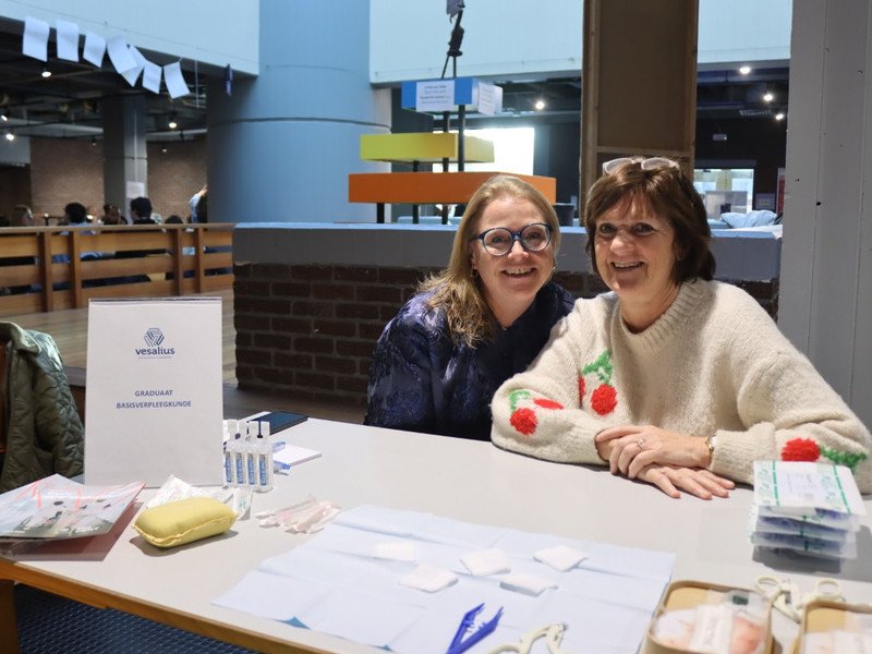 2026-01-30 Beroepenbeurs Vesalius -51-.jpg