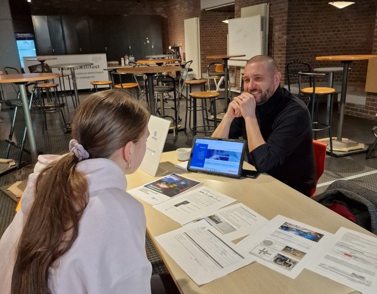 2026-01-30 Beroepenbeurs Vesalius -41-.jpg