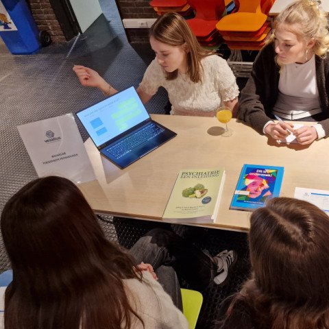 1 2026-01-30 Beroepenbeurs Vesalius