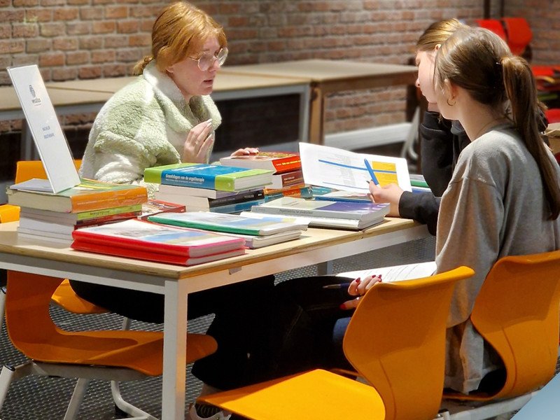 2026-01-30 Beroepenbeurs Vesalius -71-.jpg