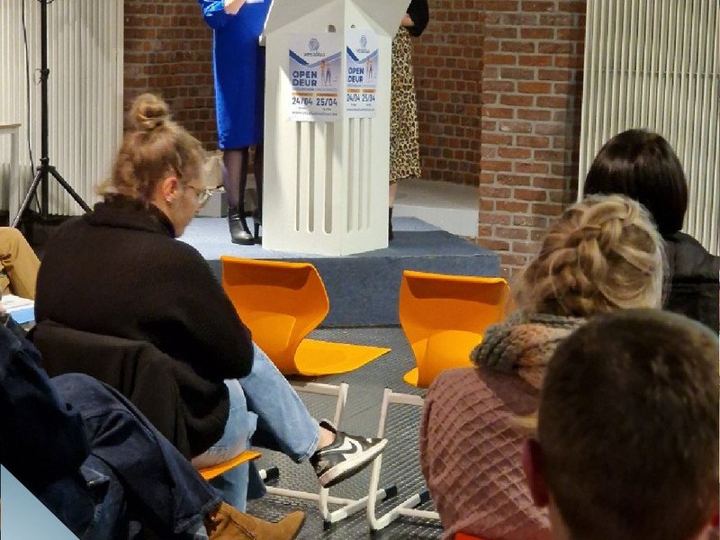 2026-02-06 info eerste graad -90-.jpg